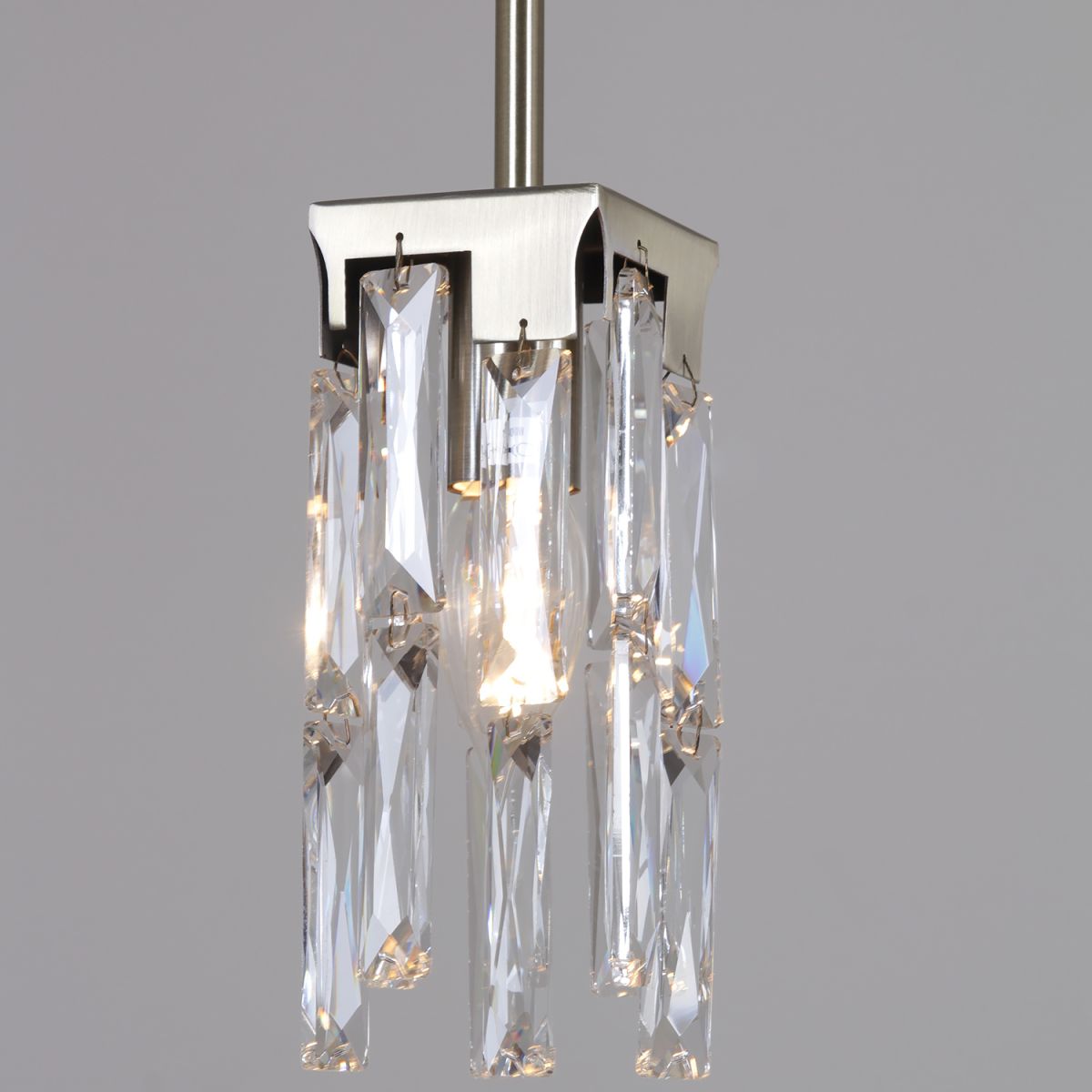 Подвесной светильник Illumico IL3600-3PSQ-26 AB DS в Санкт-Петербурге