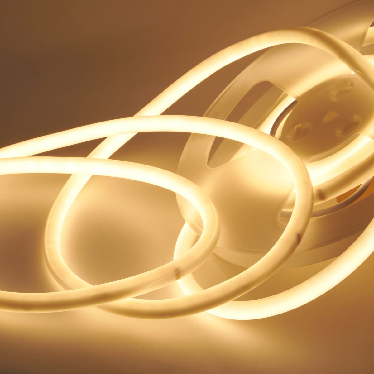 Комплект гибкого неона Uniel ULS-N40-2835-120LED/m-16mm-IP68-DC24V-10W/m-5M-3000K NEON SET01 UL-00012843 в #REGION_NAME_DECLINE_PP#