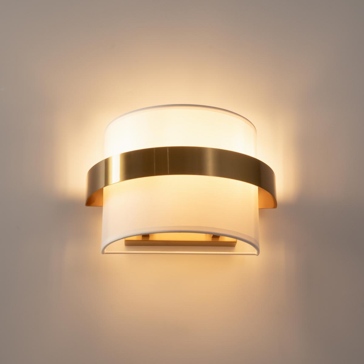 Настенный светильник Freya Bride FR5367WL-02BS в Санкт-Петербурге