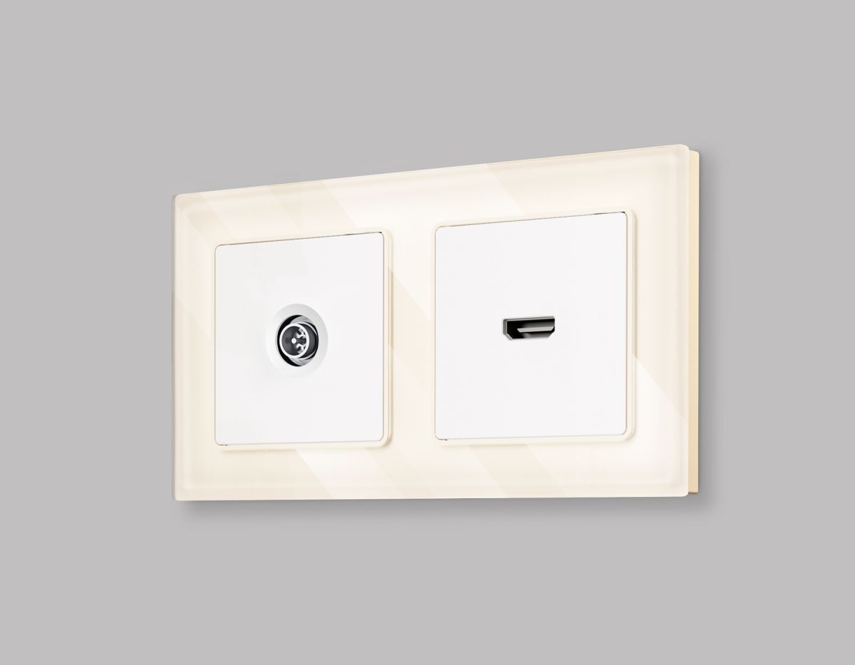 Комплект механизма TV розетки оконечной экранированной 5-1000MHz 3dB Alfa Белый матовый Quant Ambrella Volt MA133005 (AP1330, VM199) в Санкт-Петербурге