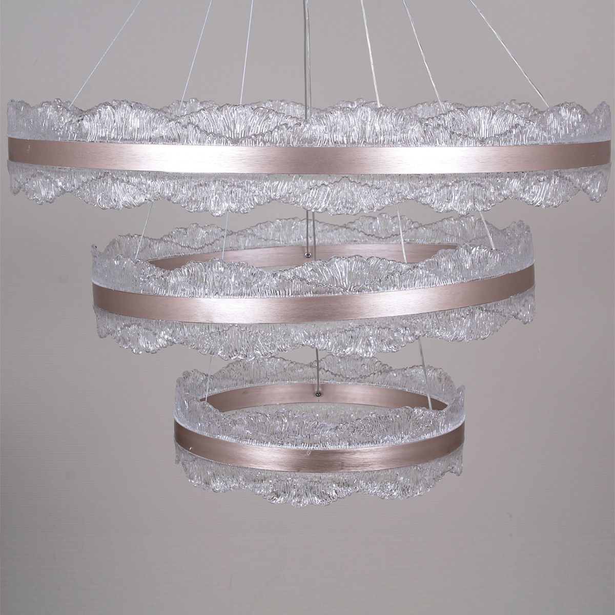 Подвесная люстра Reluce 32490-0.4-03 УЦ в #REGION_NAME_DECLINE_PP#