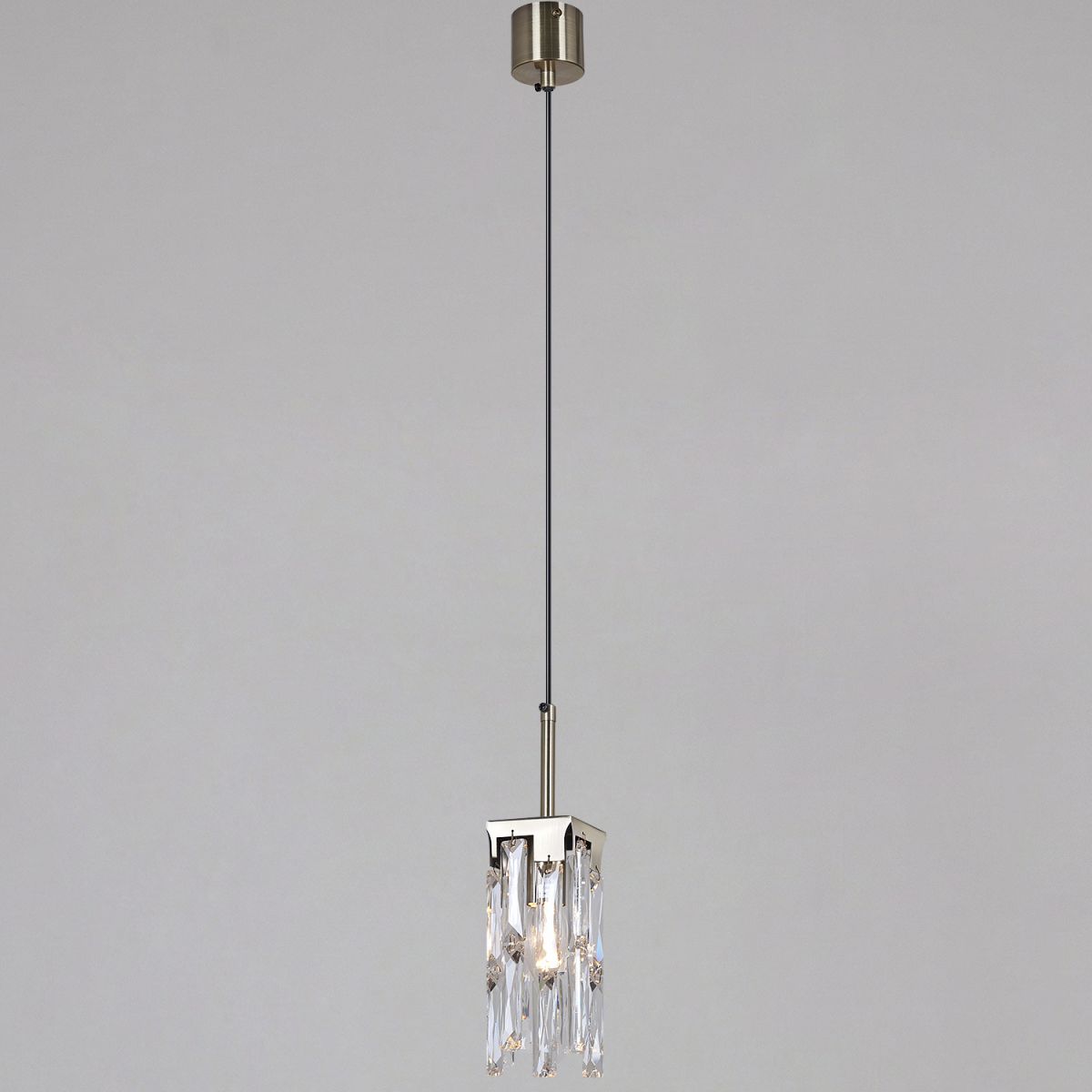 Подвесной светильник Illumico IL3600-1PSQ-26 AB DS в Санкт-Петербурге