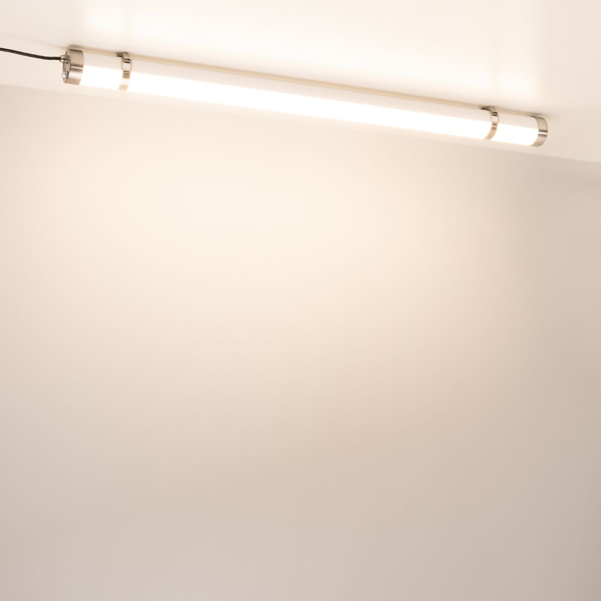 Накладной светильник Arlight SP-LINE-AGRO-L1200-26W Warm3000 (WH, 120 deg, 230V) (IP66 Пластик) 066825 в Санкт-Петербурге