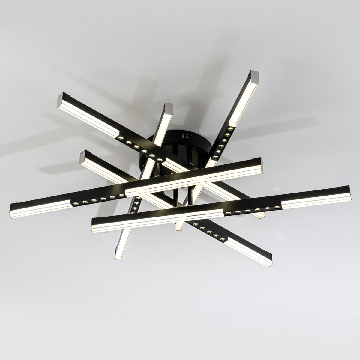 Потолочный светильник LED4U L5116-6 BK в #REGION_NAME_DECLINE_PP#