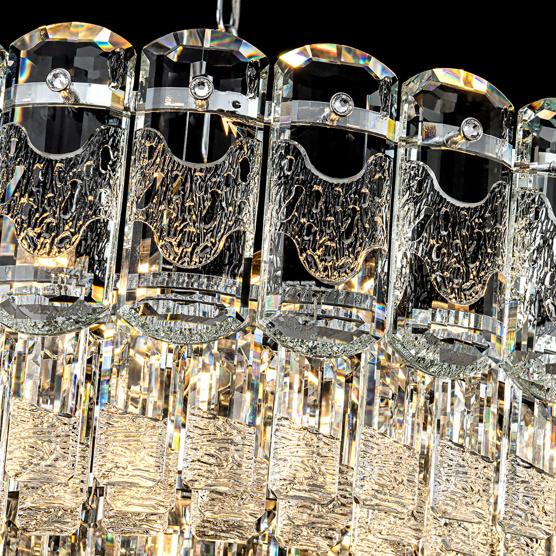 Подвесная люстра Modelux ML.7092.800 CR в #REGION_NAME_DECLINE_PP#