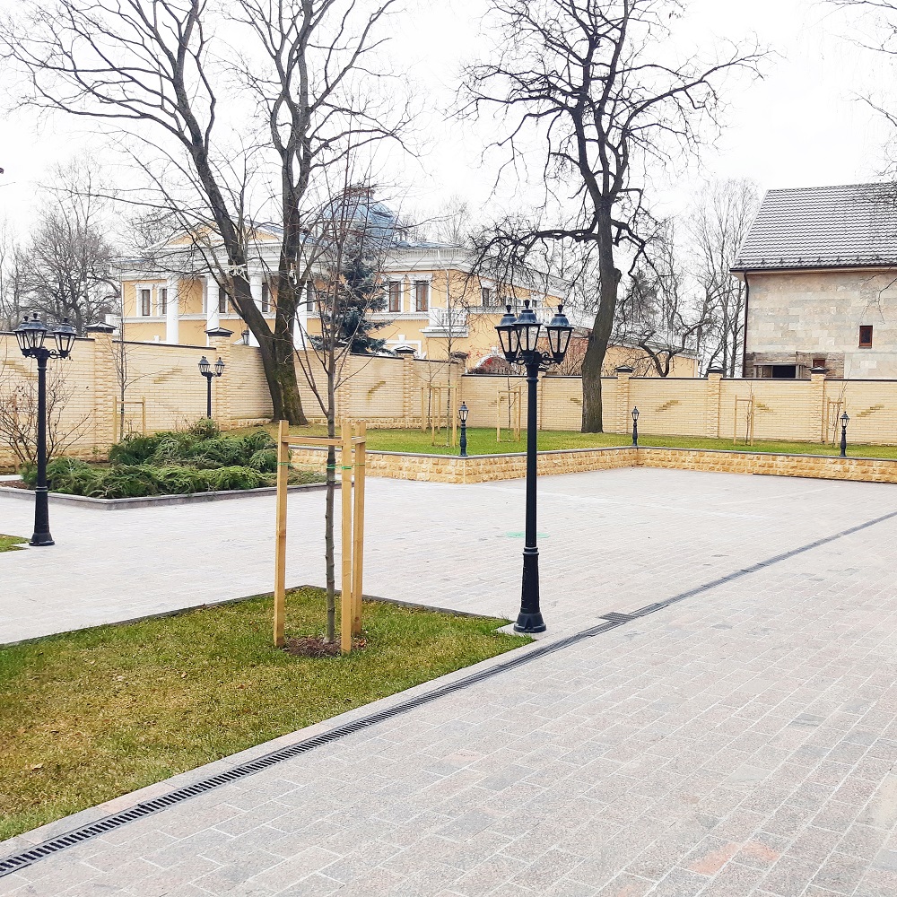 Садово-парковый светильник Fumagalli RICU BISSO/RUT 3L E26.157.S30.AXE27 в Санкт-Петербурге