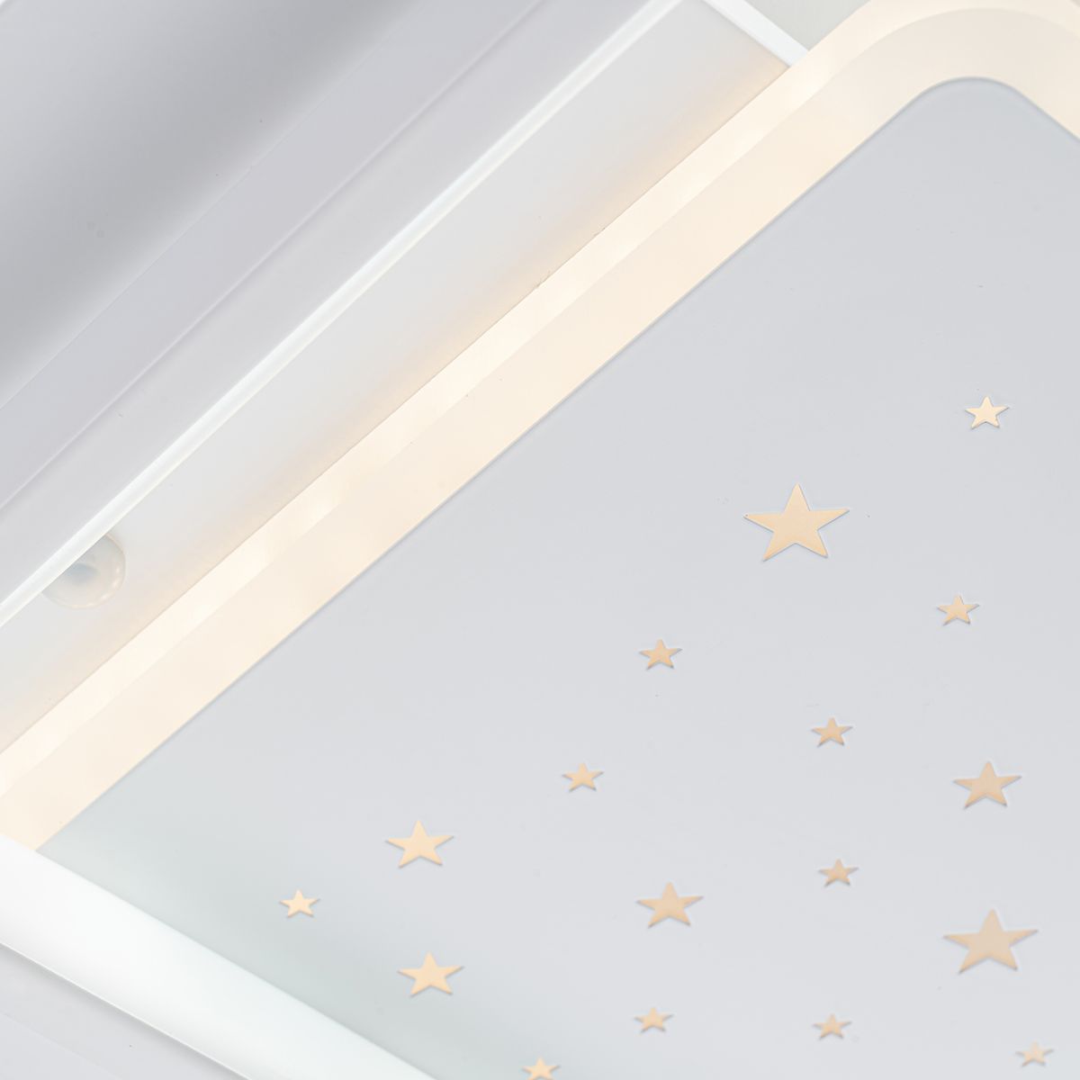Потолочный светильник Escada Erna 10253/3LED в Санкт-Петербурге