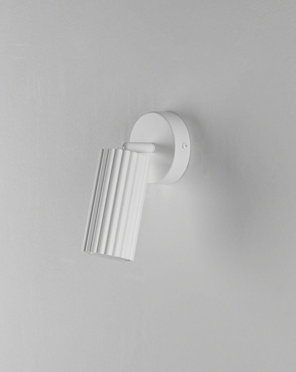 Спот Moderli Cora V11772-1C в #REGION_NAME_DECLINE_PP#