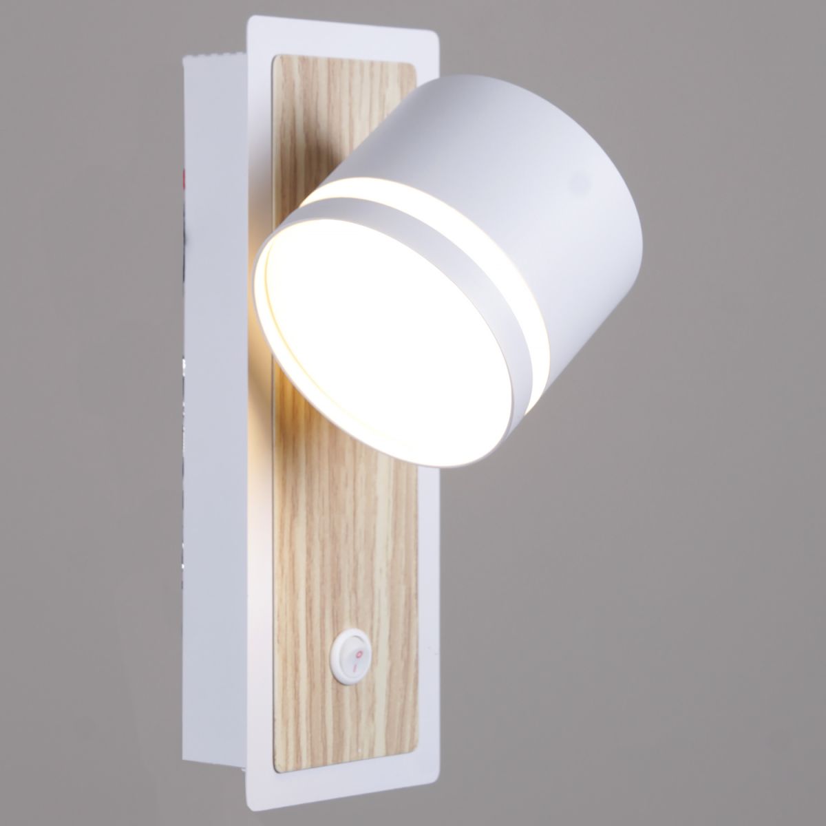 Настенный светильник Reluce 22540-0.2-01 WH+WOOD в Санкт-Петербурге