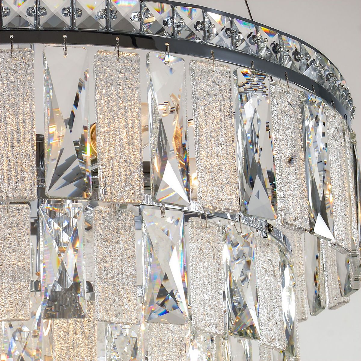 Подвесная люстра Reluce 03982-0.4-09 DN в Санкт-Петербурге