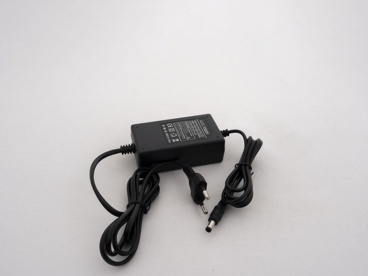 Адаптер LEDS POWER 3А 12В (36Вт) 003214 в Санкт-Петербурге