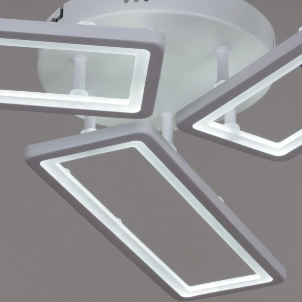 Потолочный светильник Reluce 03629-0.3-03D WH в Санкт-Петербурге