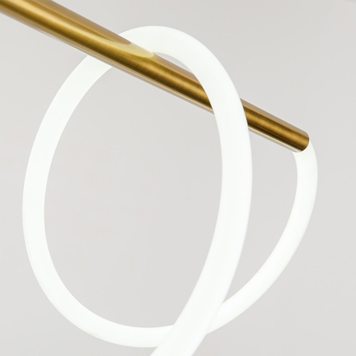 Потолочная люстра Lightera Nyasa LE117L-150GA WIFI в #REGION_NAME_DECLINE_PP#