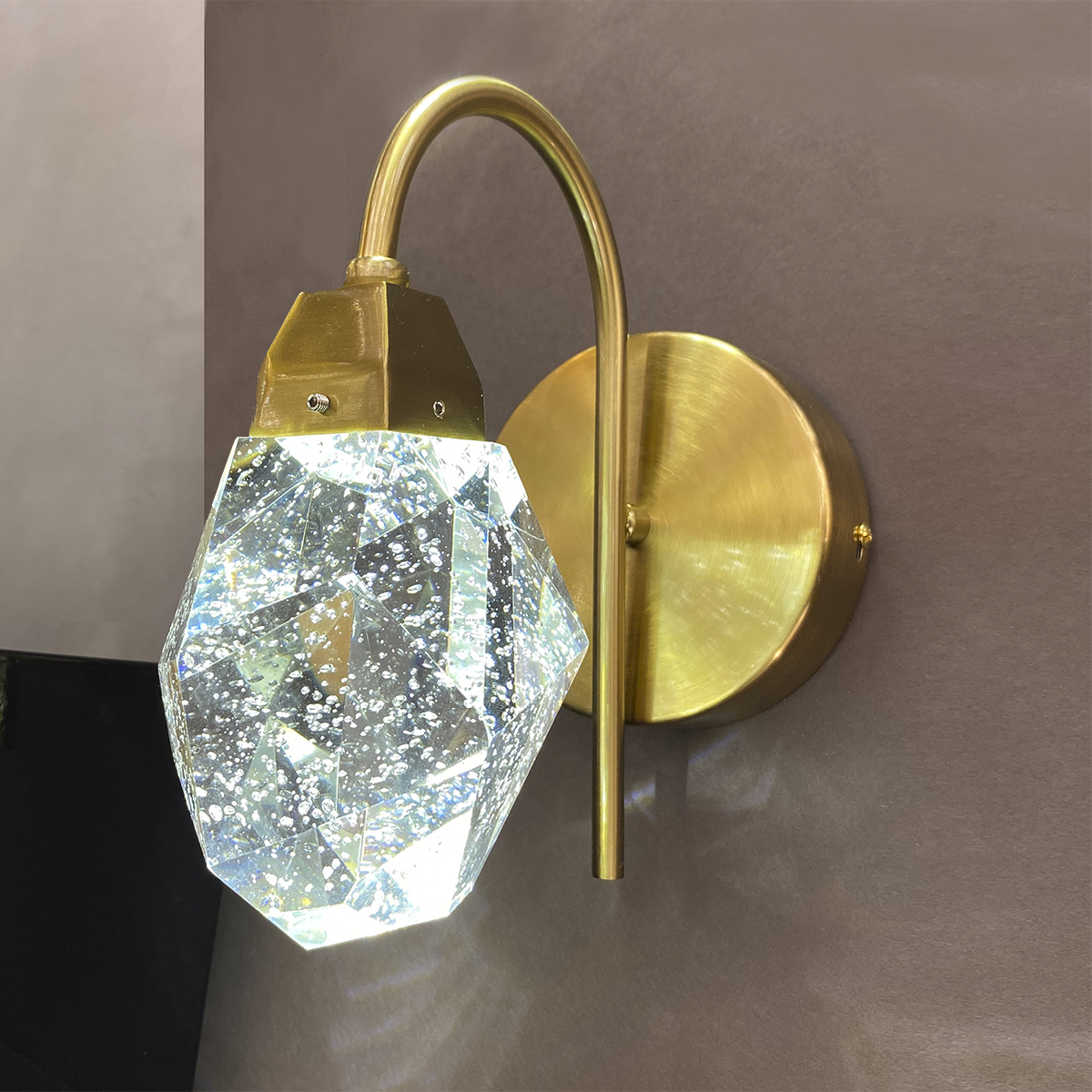 Бра Delight Collection Crystal rock MD-020B-wall gold в #REGION_NAME_DECLINE_PP#