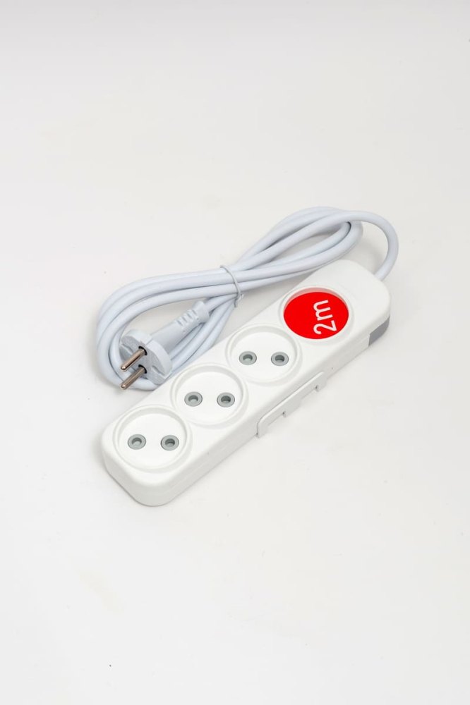 Удлинитель 4вх с защитными шторками ELBI Myra 527-010202-430 в Санкт-Петербурге