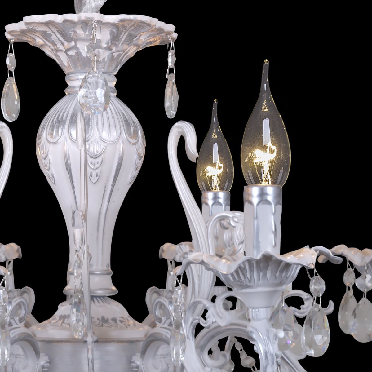 Подвесная люстра Reluce 23100-0.3-06 WH+SL в Санкт-Петербурге