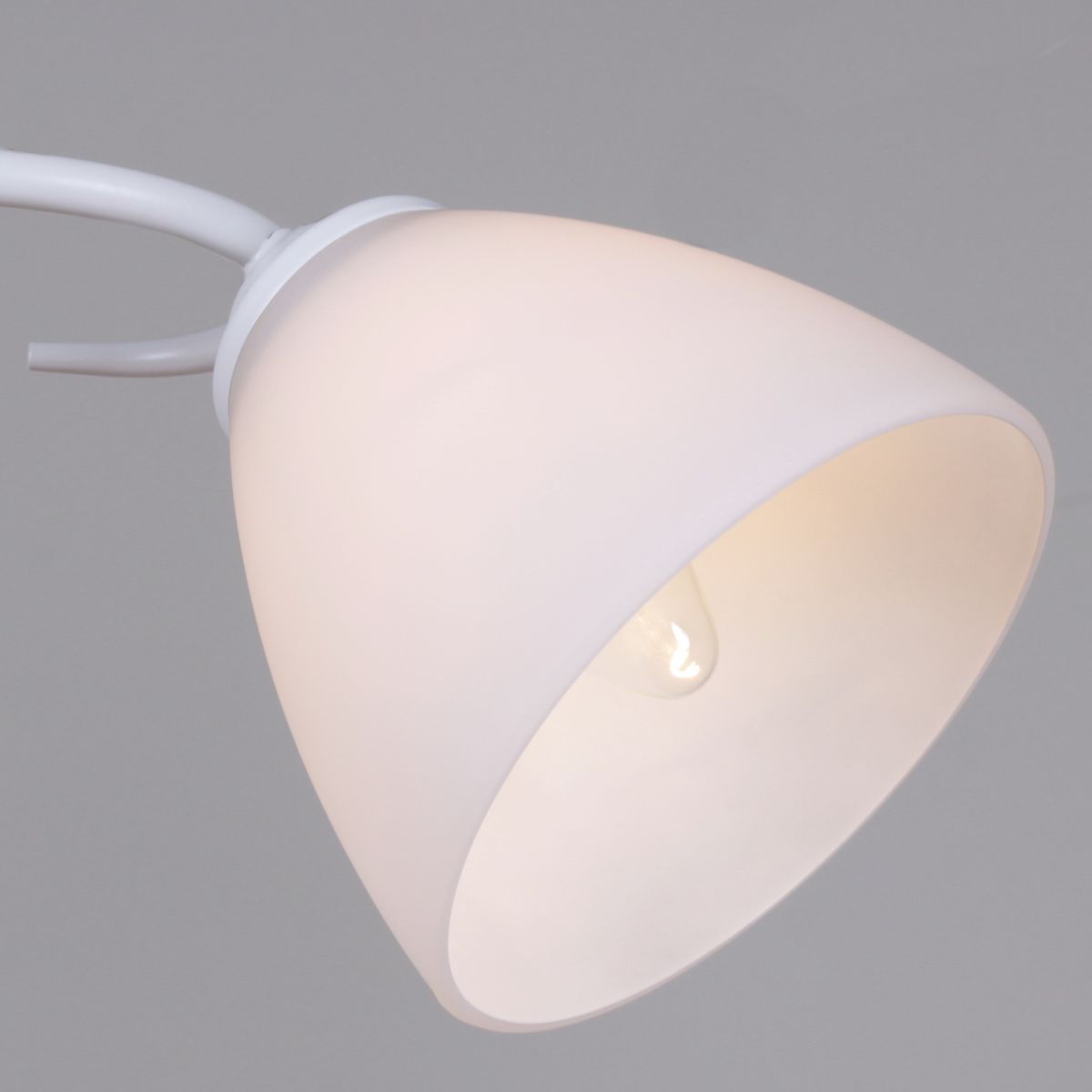 Потолочный светильник Reluce 44560-0.3-02 WH в #REGION_NAME_DECLINE_PP#