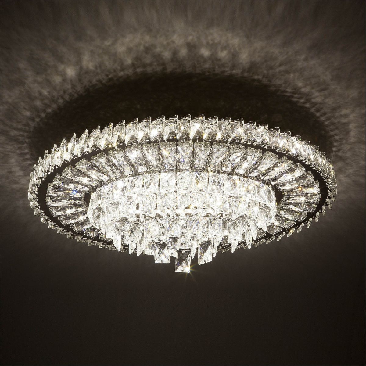 Потолочная люстра LED4U L035-600 в Санкт-Петербурге