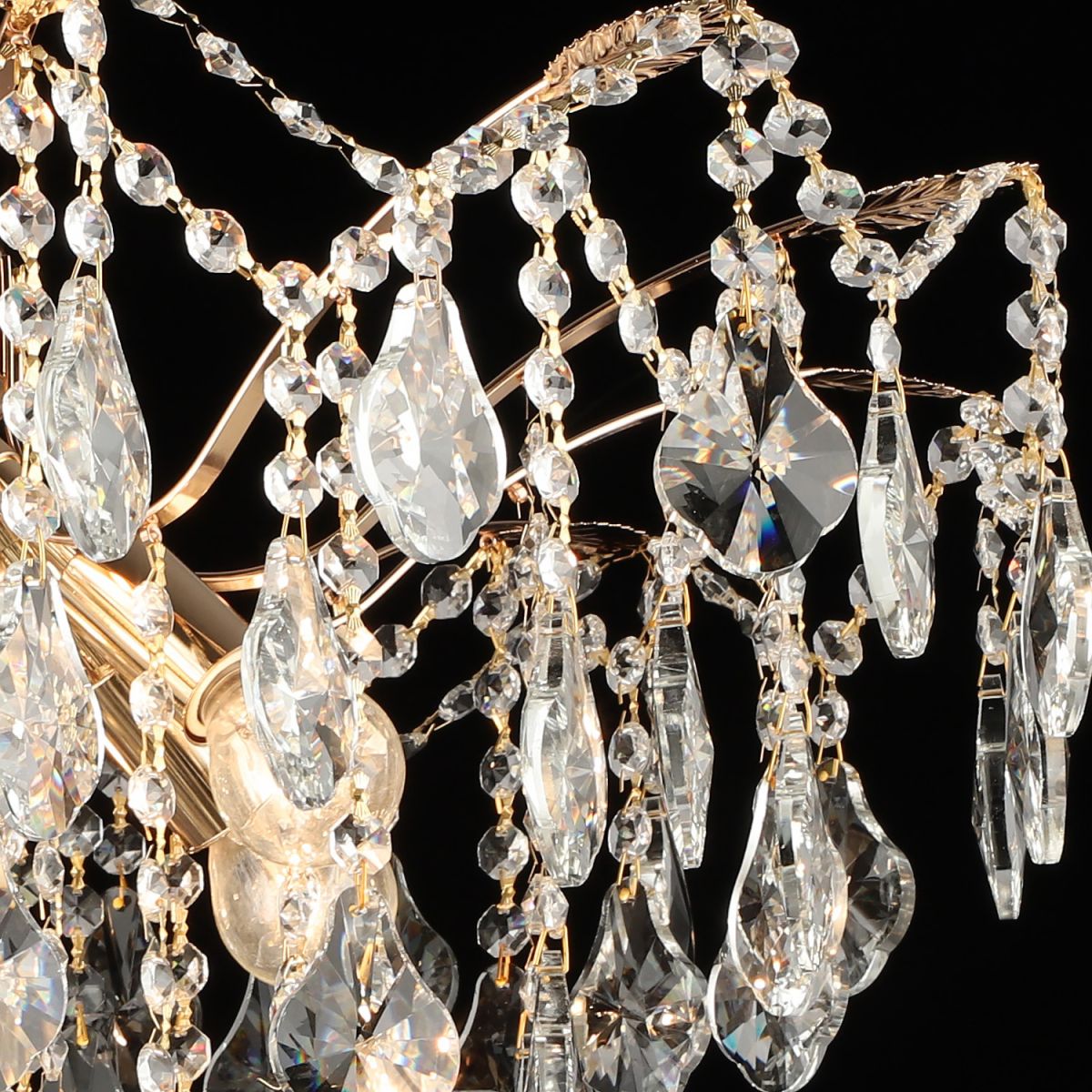 Потолочная люстра Reluce 87720-0.3-06 FGD в Санкт-Петербурге