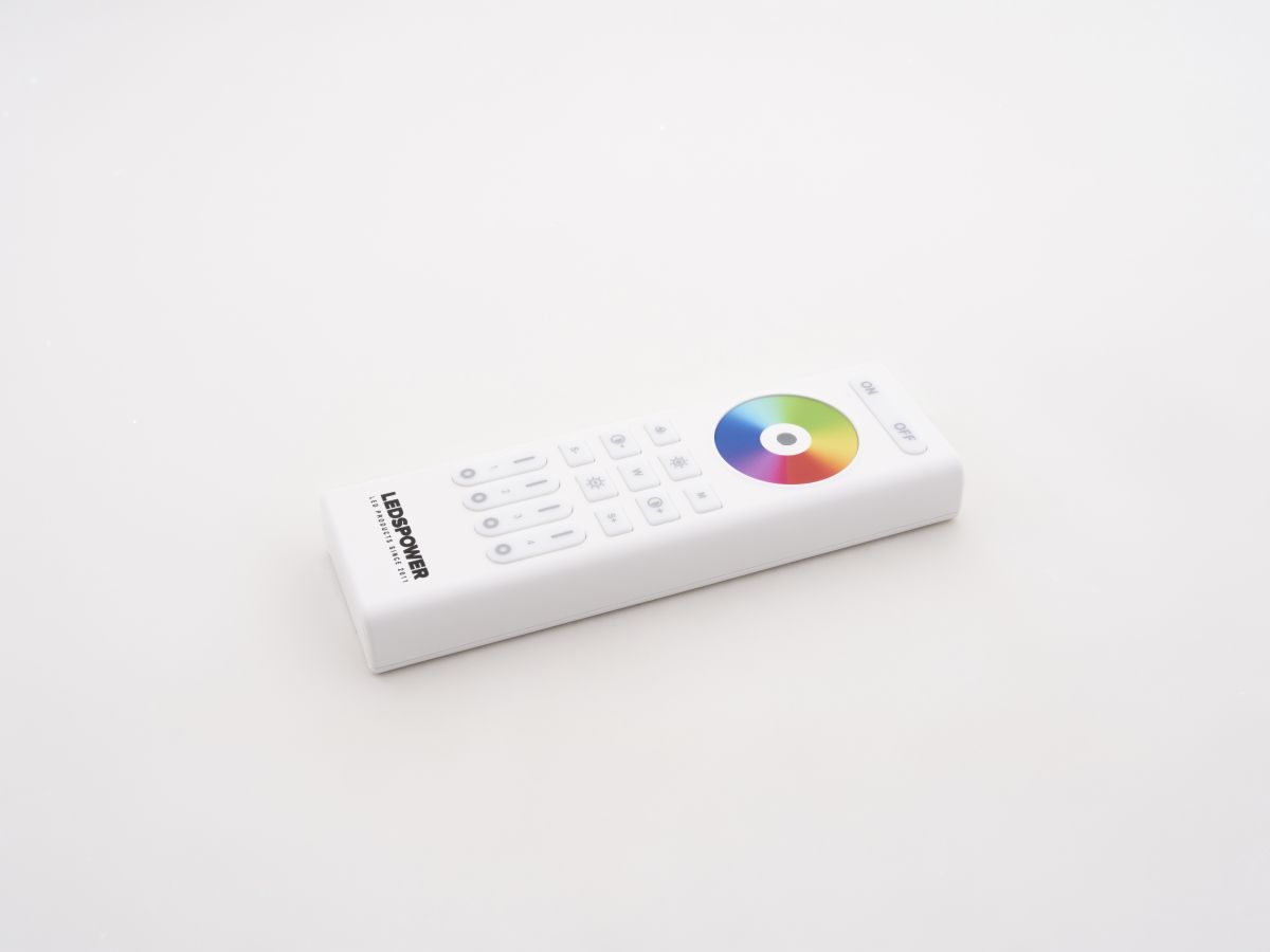 Пульт LEDS POWER RGB/RGBW/RGBCCT на 4 зоны RC03RF белый 006543 в Санкт-Петербурге