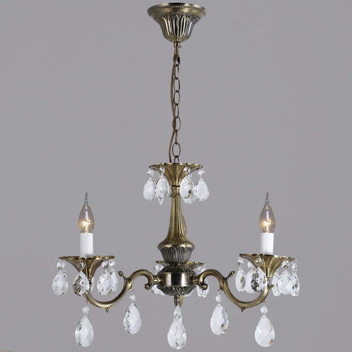 Подвесная люстра Reluce 09347-0.4-03 в Санкт-Петербурге