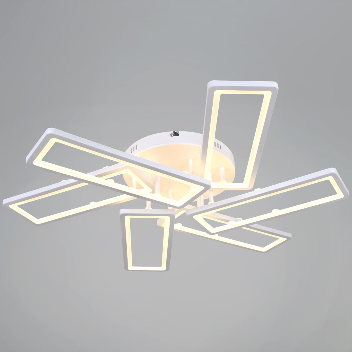 Потолочная люстра Reluce 03629-0.3-3+3 WH в #REGION_NAME_DECLINE_PP#