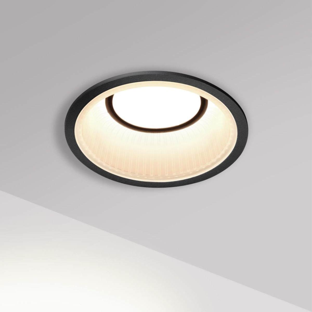 Встраиваемый светильник с переключателем цветовой температуры Novotech Wir Clarte 359876 в Санкт-Петербурге