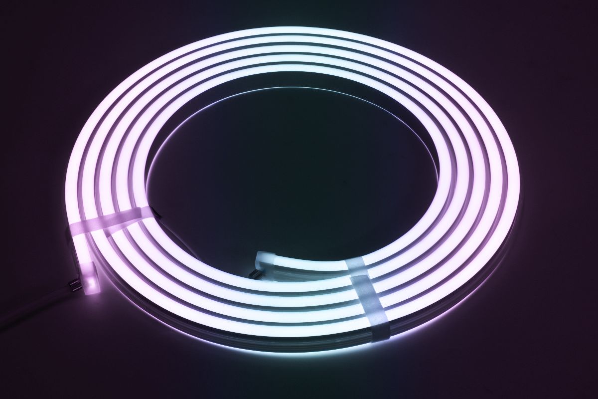 Светодиодная лента SWG PRO NE-DU560-24-10-WS2811RGB-67 032799 в Санкт-Петербурге