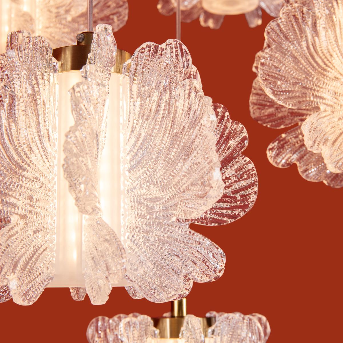 Подвесной светильник Freya Flower FR5579PL-L40BS в #REGION_NAME_DECLINE_PP#