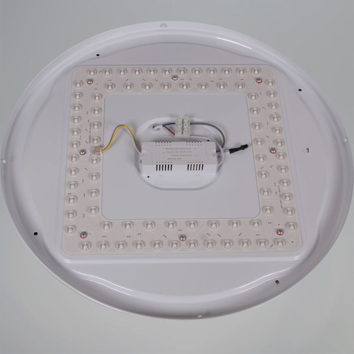 Светодиодные люстры и светильники Reluce 44516-0.5-500 WT в #REGION_NAME_DECLINE_PP#