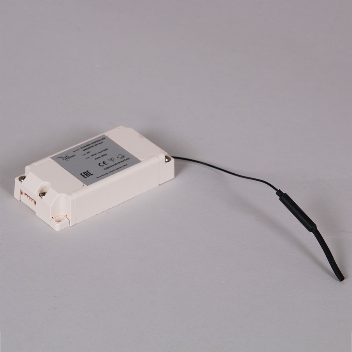 Умный блок питания для магнитных систем (CCT+SMART) Reluce TUYA WIFI CONTROLLER MAGNETIC 48V RLC WT в Санкт-Петербурге
