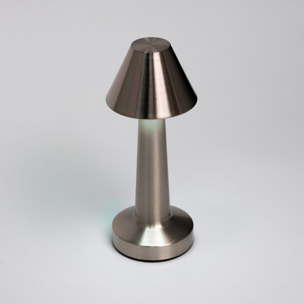 Настольная лампа Escada Evo 10256/L LED в Санкт-Петербурге