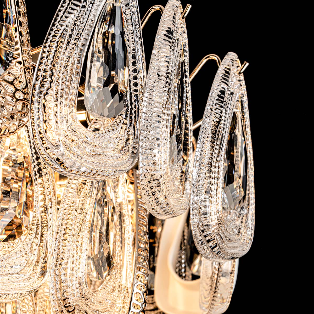 Подвесная люстра Modelux ML.6775.600 GD в Санкт-Петербурге