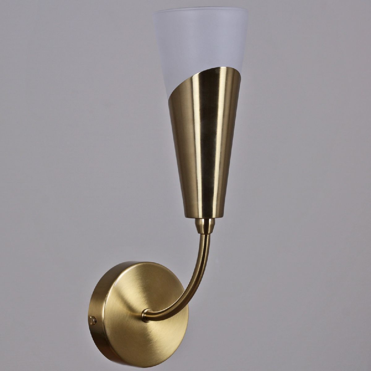 Бра Illumico IL0459-1W-79 BRASS в Санкт-Петербурге