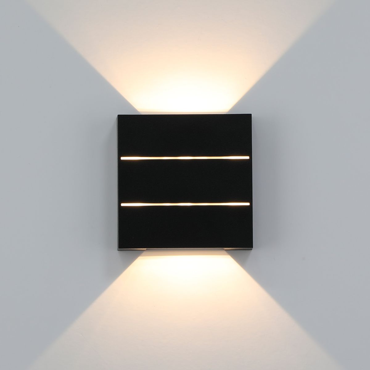 Уличный настенный светильник Uniel ULU-P31B-4W/4000K IP65 BLACK UL-00013619 в Санкт-Петербурге