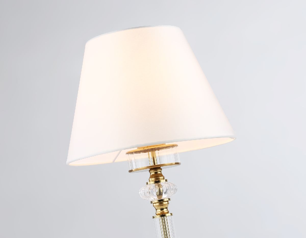 Настольная лампа Ambrella Light High Light Heigh Light LH71027 УЦ в Санкт-Петербурге