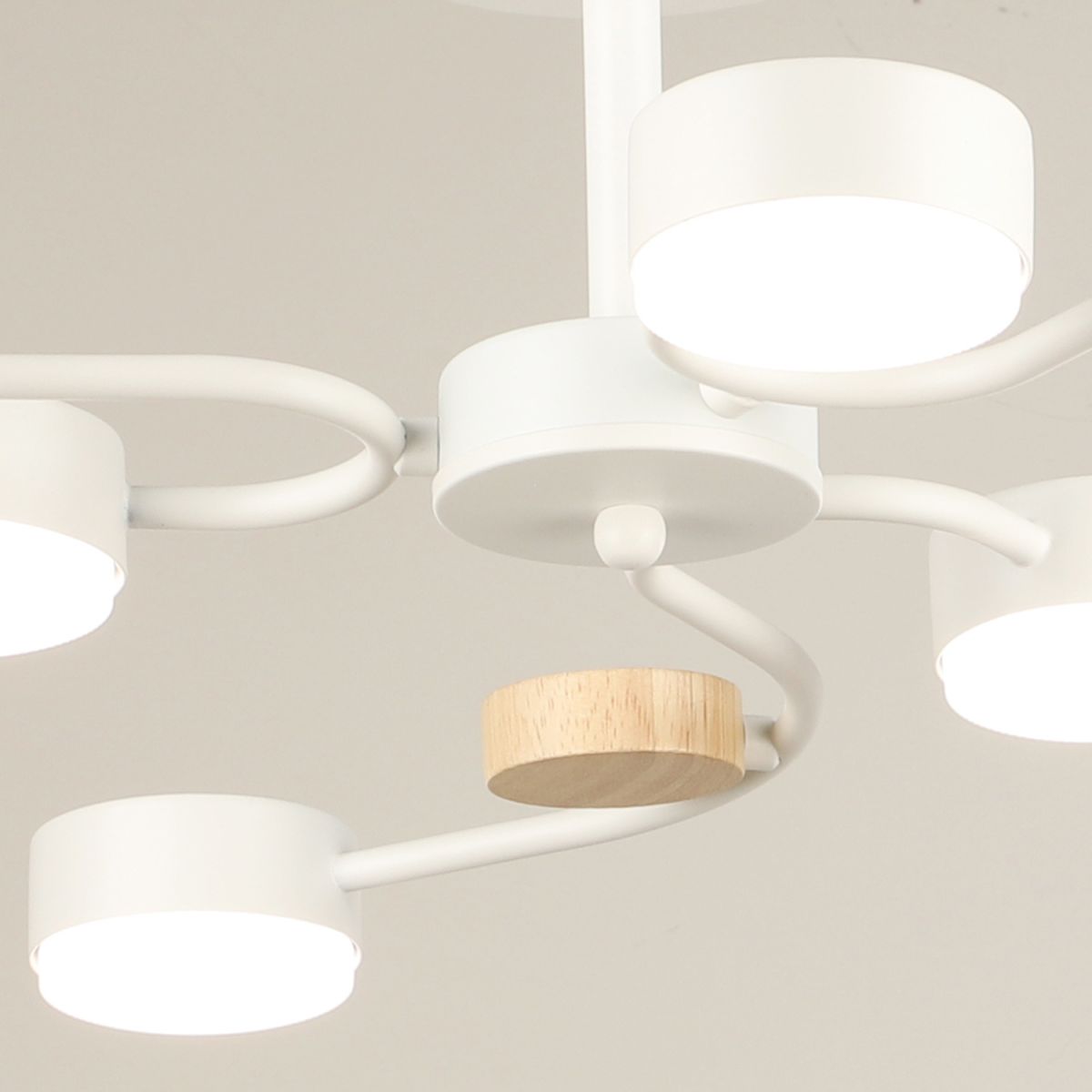 Люстра на штанге Reluce 92860-0.3-06 WT+WOOD GX53 в #REGION_NAME_DECLINE_PP#