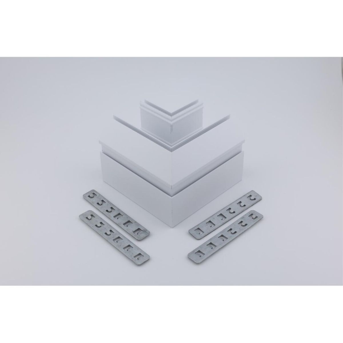 Соединитель магнитного шинопровода угловой плоский для натяжного потолка Aployt Magnetic track 220 APL.0284.10.04 в Санкт-Петербурге