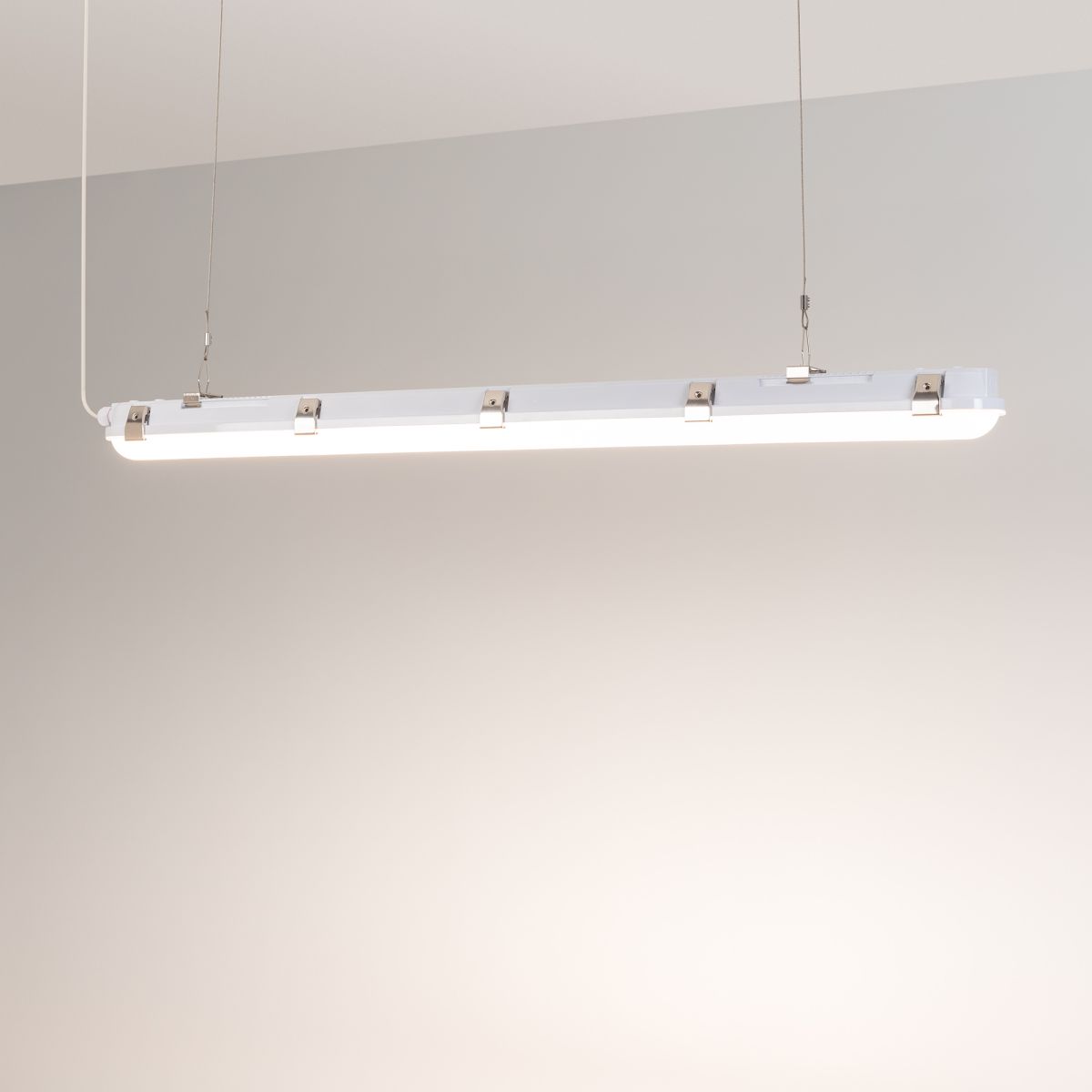 Линейный светильник Arlight ALT-DALLAS-EMERGENCY-L1150-40W Day4000 (WH, 120 deg, 230V) (IP66 Пластик) 060477 в Санкт-Петербурге