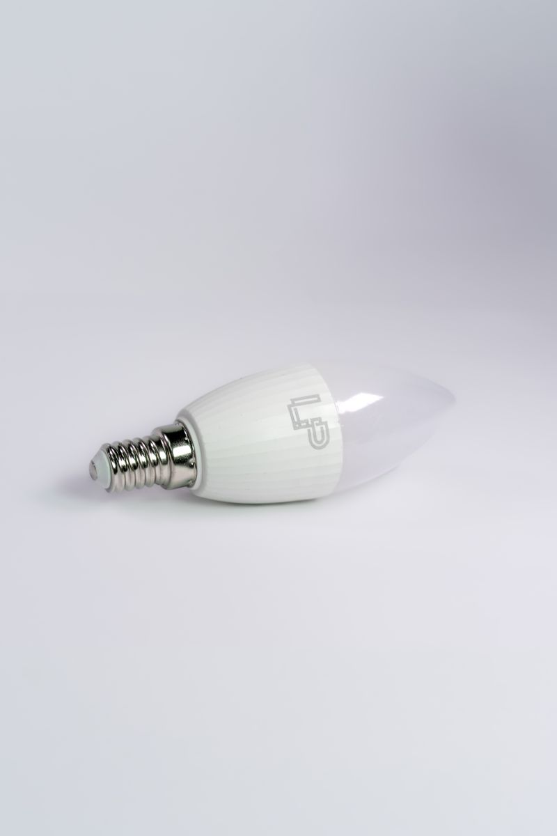 Светодиодная лампа LEDS POWER C37 E14 8Вт 3000К 006680 в Санкт-Петербурге