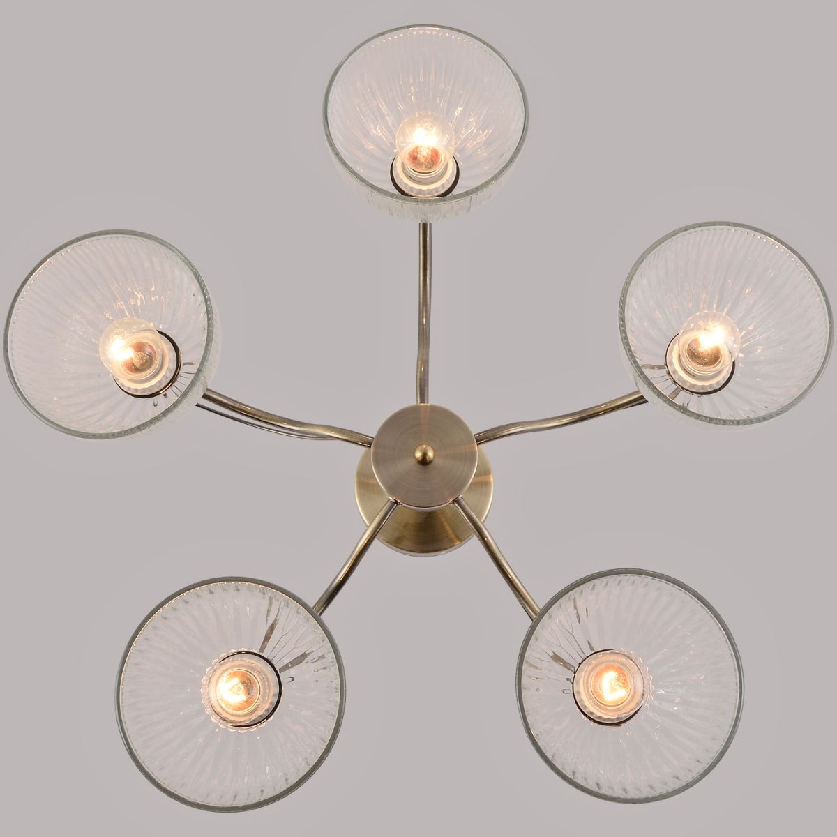 Люстра на штанге Reluce 90510-0.3-05 AB в #REGION_NAME_DECLINE_PP#