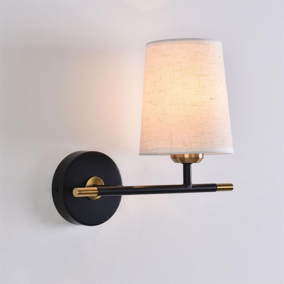 Бра Lumion Classi Claudi 8359/1W в Санкт-Петербурге
