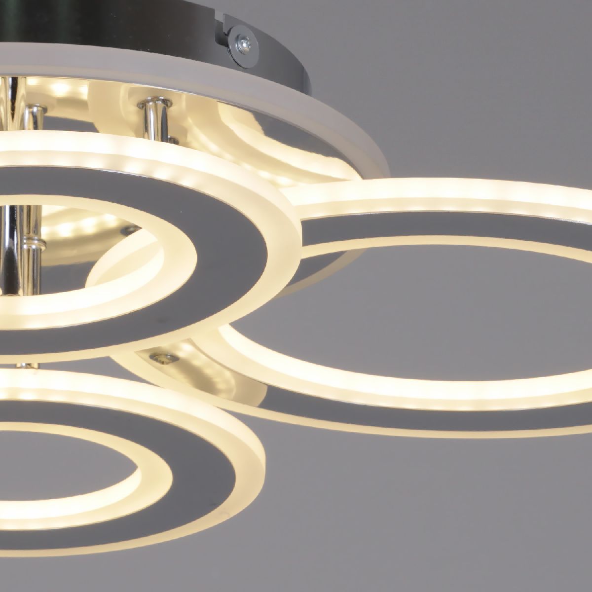 Потолочная люстра Reluce 20535-0.3-2+2+1 CR в Санкт-Петербурге