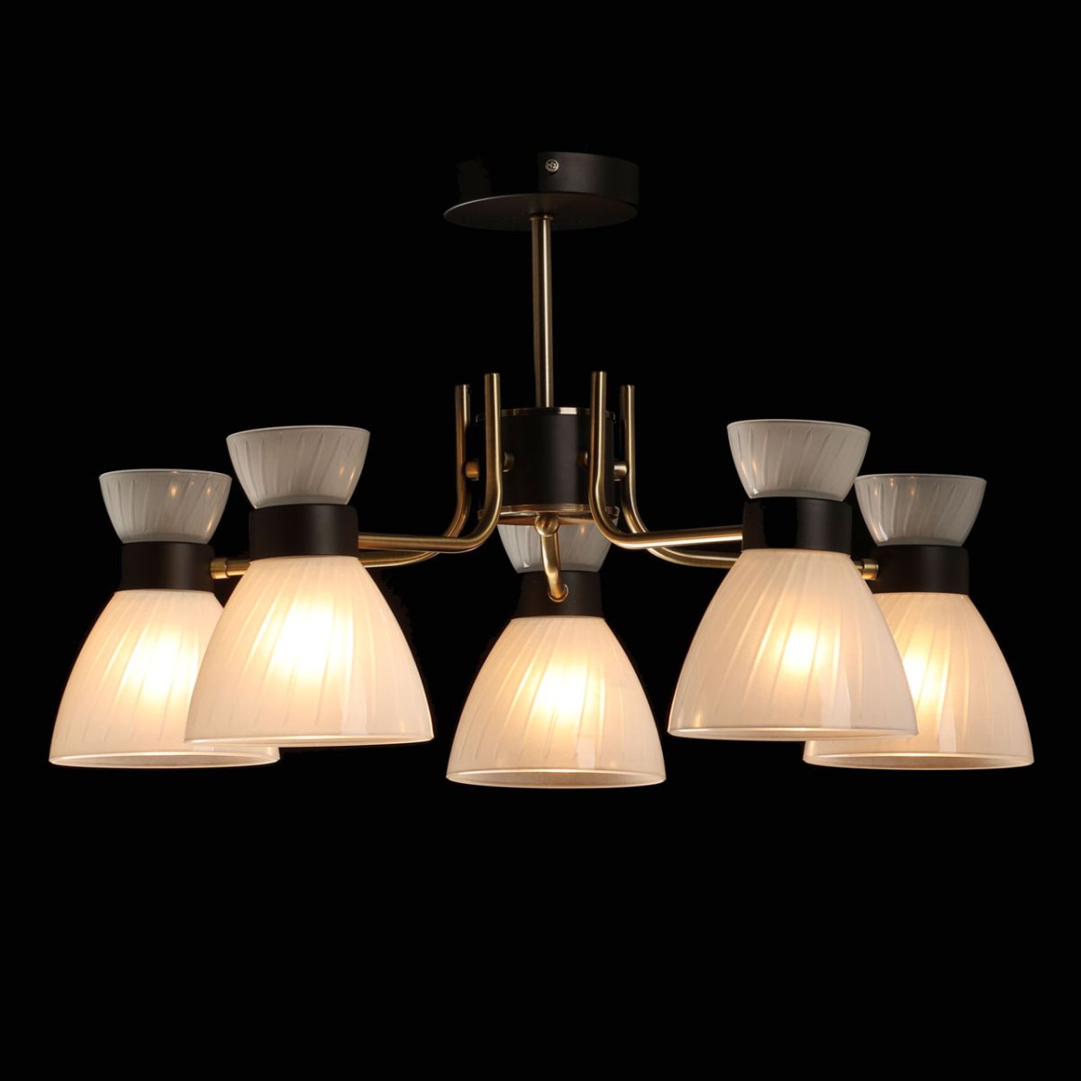 Люстра на штанге De Markt City Дэла 635016205 в Санкт-Петербурге