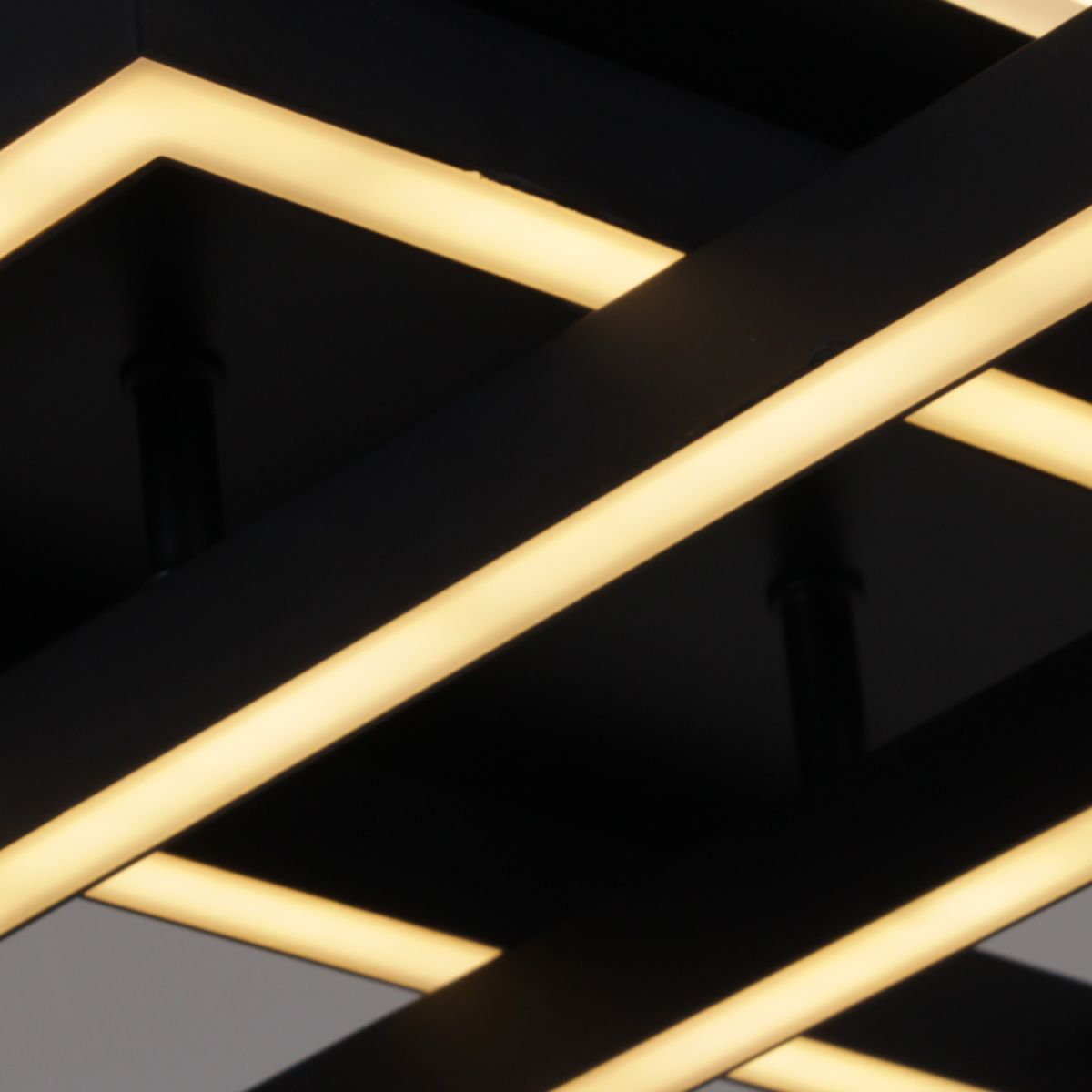 Потолочный светильник Reluce 55406-0.3-1+1+1 в Санкт-Петербурге