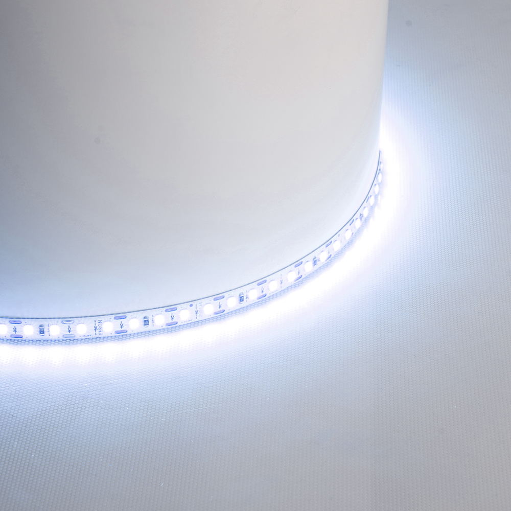 Светодиодная лента 24V Feron LS506, 120*SMD2835, 11W/m, IP20, 6500К (белый холодный) 53059 в Санкт-Петербурге