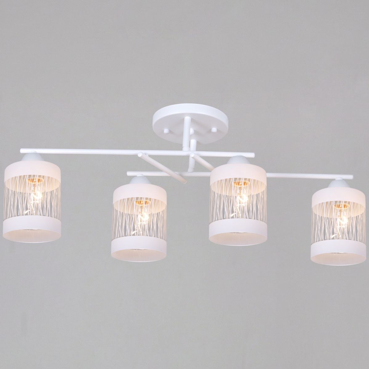 Потолочная люстра Reluce 51660-0.3-04 WH в Санкт-Петербурге