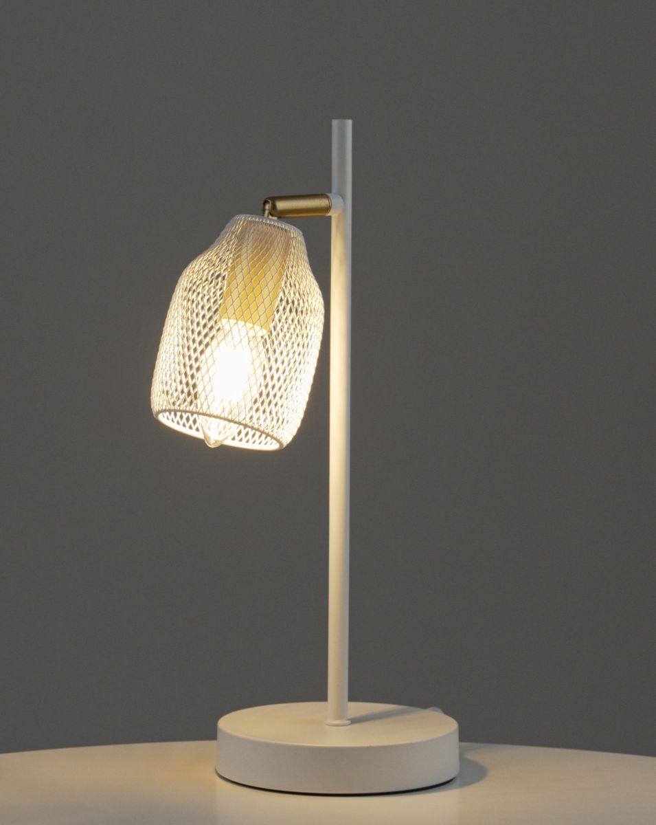 Настольная лампа Moderli Adalina V11835-1T в #REGION_NAME_DECLINE_PP#