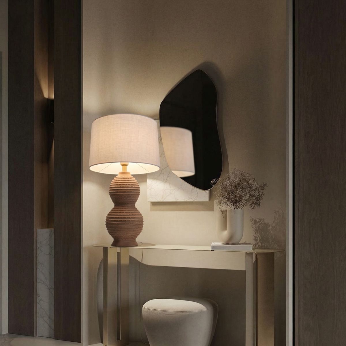 Настольная лампа LOFT IT Antigua 10523T в #REGION_NAME_DECLINE_PP#