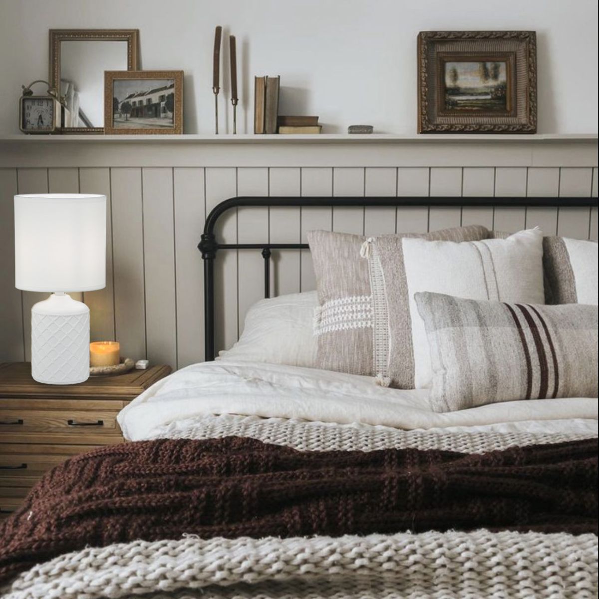 Настольная лампа Escada 10165/L White в #REGION_NAME_DECLINE_PP#